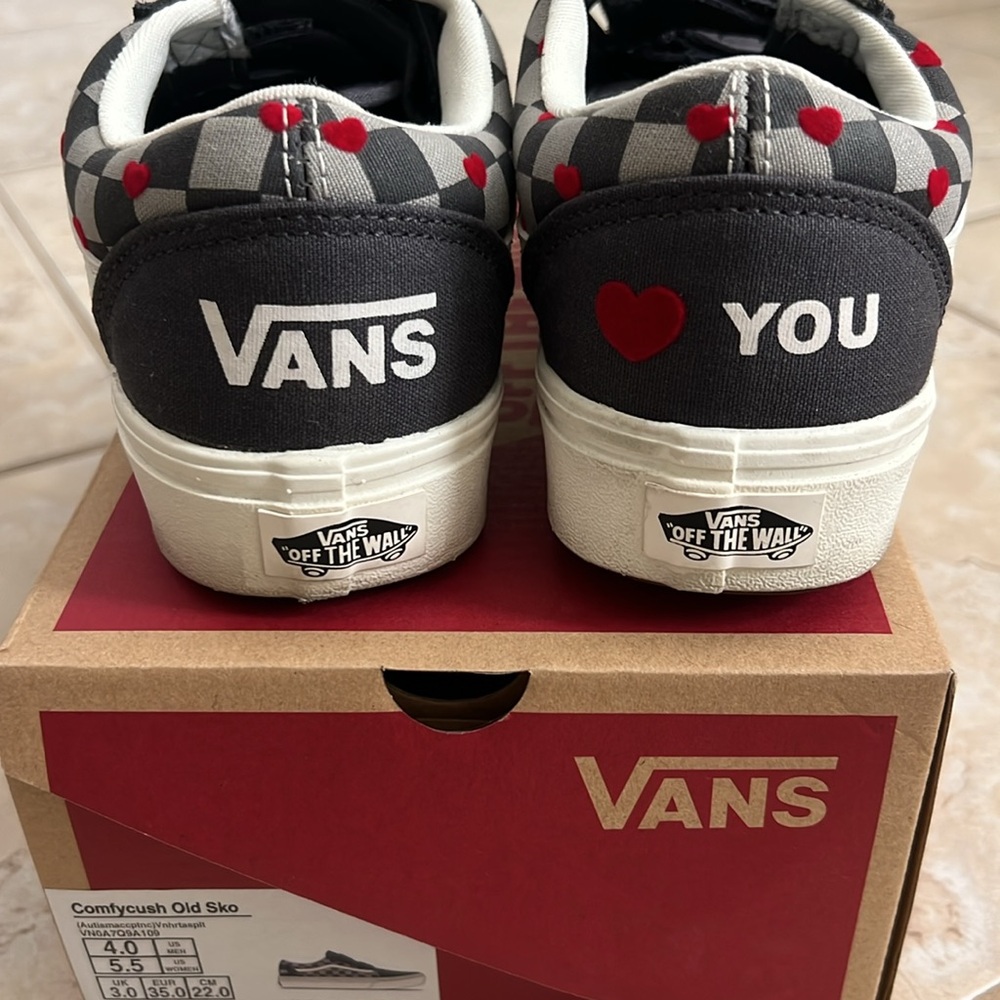 Vans Women's Comfycush Old Skool Velcro Straps, Gray, White, Red, size 5.5 - Picture 5 of 7